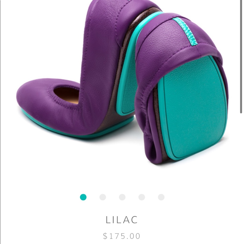 Size 11 lilac tieks